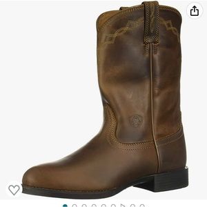 Women’s Ariat Heritage Roper Western cowgirl Boots Size 8 Leather Never worn